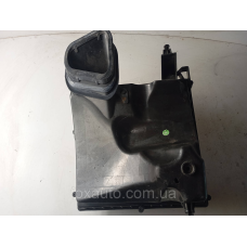 Корпус повітряного фильтра оригінал Opel Astra 13272758