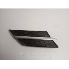 Решетка бампера TOYOTA RAV-4 IV 53105-42010