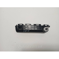 Кронштейн бампера Toyota Yaris переднего правый 525350D090 Оригинал