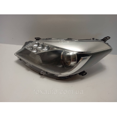 Фара левая оригинал Европа Toyota Auris 8115002K30