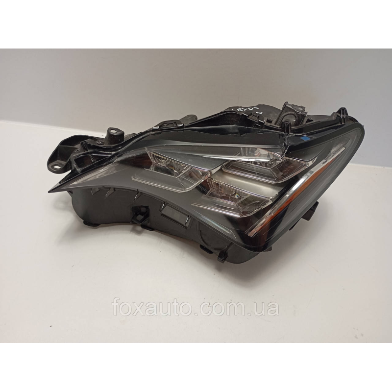 Фара Левая оригинал Европа  Lexus RC300H 8114524220 (ДЕФЕКТ)