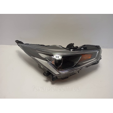 Фара правая оригинал Европа Toyota Aygo 2018/2022 81110-0H010