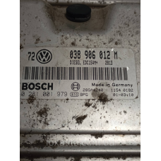 Блок Управления Двигателем  Volkswagen Bora Европа Оригинал 038906012M