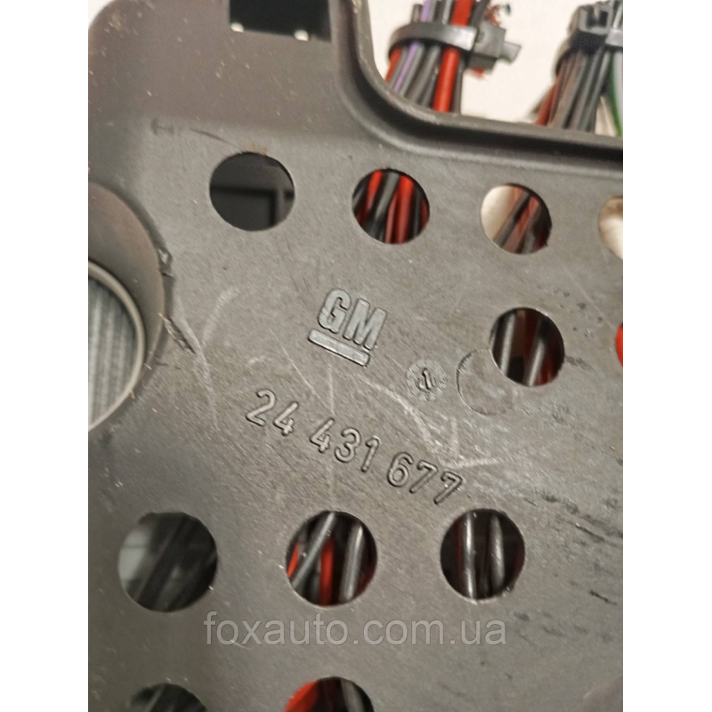 Электронный блок предохранителей Европа Оригинал  24431677