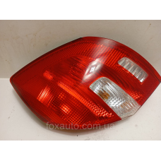 Задний Правий стоп оригинал Skoda fabia II 5j6945096