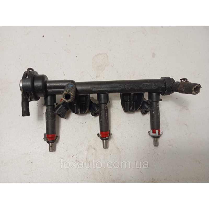 Паливна панель Skoda Fabia  оригінал 03D133319C