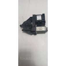 Блок комфорта перед правий VW VAG 1K0959792J