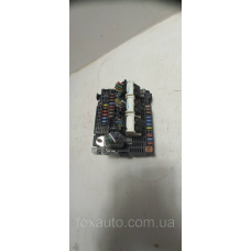 Блок предохранителей Citroen Peugeot оригинал 9677987580 AB4