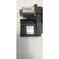 Блок керування дверима VW VAG 5K0959792A