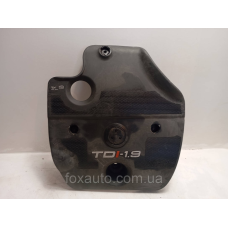 Кришка мотора оригінал VAG 038103935A