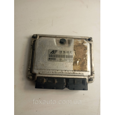 Блок управління двигуном оригінал VAG 038906019FC