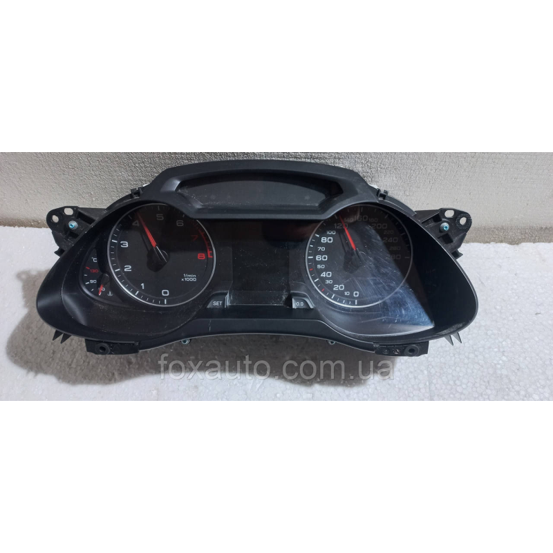 Приборная панель audi a4 b8 1.8 tfsi 8K0920900M ЕВРОПА