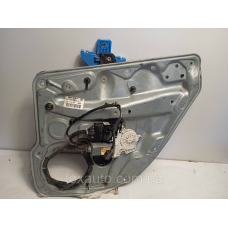 Склопідйомник правої задньої дверки оригінал VAG 1J4839730G