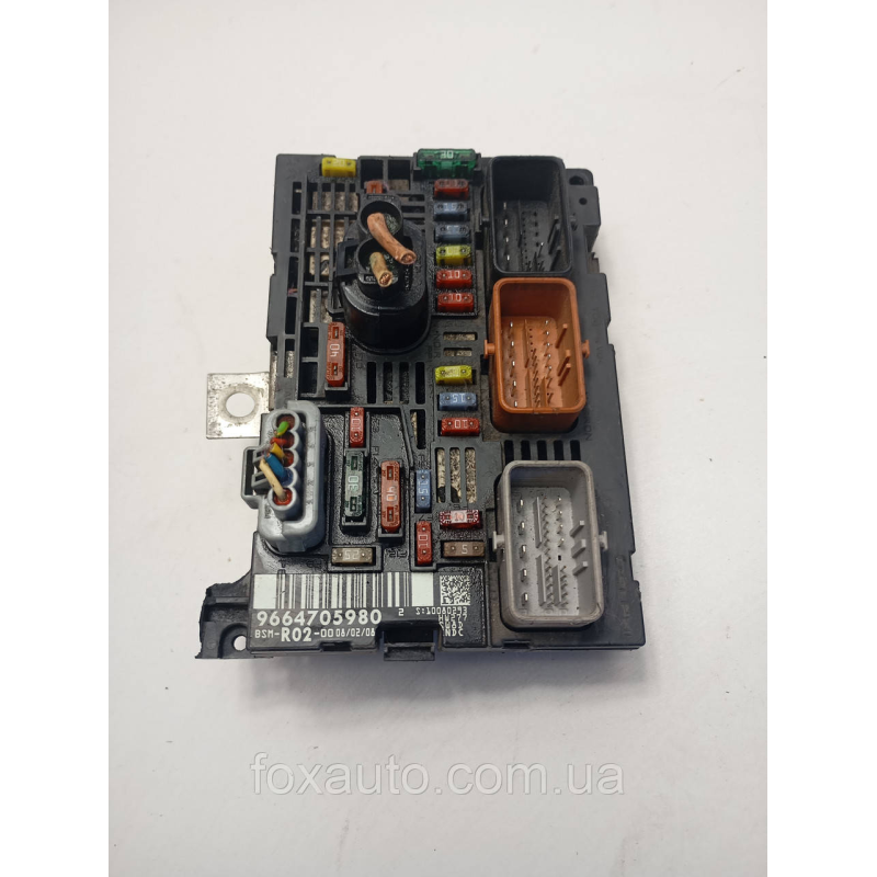 Блок запобіжників оригінал Peugeot/Citroen 9664705980 R-02 Блок запобіжників оригінал Peugeot/Citroen 9664705980 R-02