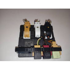 Блок комфорту оригінал Volkswagen Touran 5K0937084F