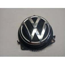 Ручка відкриття кришки багажника оригінал Volkswagen Passat 3C5827469E