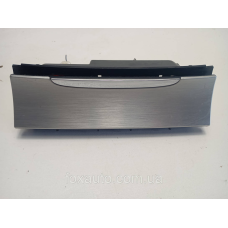 Попільничка оригінал  VW Passat B6 3C0863284