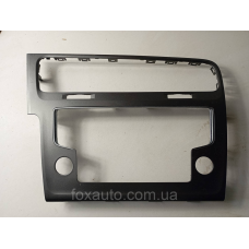 Рамка магнітофона оригінал VW Golf 7 5g1819743d